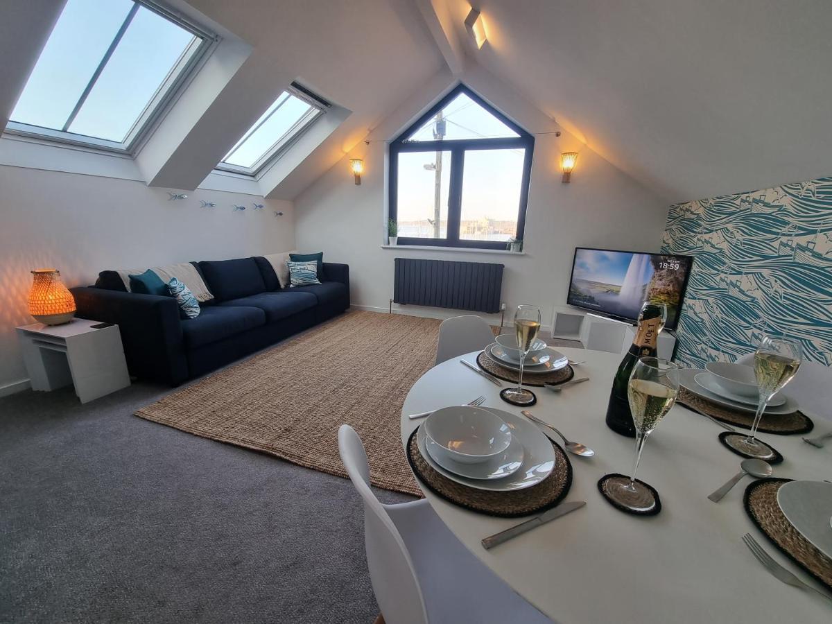 The Bunker-Luxe Central Falmouth Getaway With Stunning Sea Views Exteriér fotografie