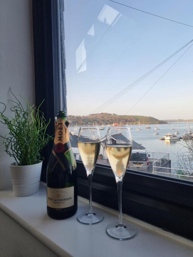The Bunker-Luxe Central Falmouth Getaway With Stunning Sea Views Exteriér fotografie